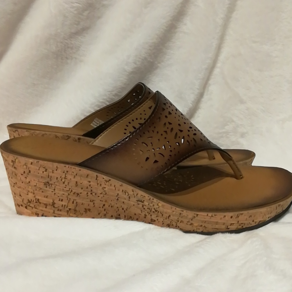 Clarks sandals